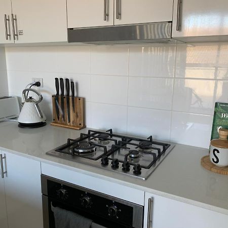 Brand New Modern Loft Next To Penrith Town Center Bagian luar foto